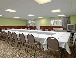 Hotel Days By Wyndham O'hare Airport West Elk Grove Village