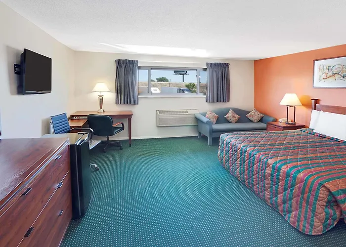 Hotel Days By Wyndham O'hare Airport West Elk Grove Village